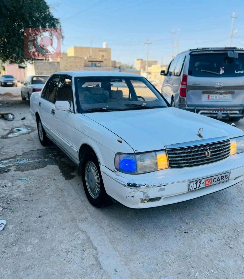 تويوتا كراون